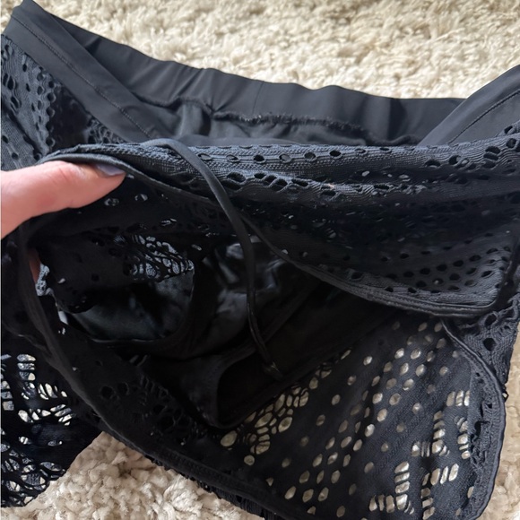 Chic Black swimming bottoms Lace Shorts - Picture 5 of 5